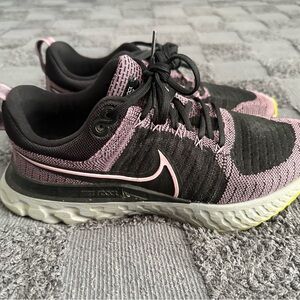Nike Women’s sneakers